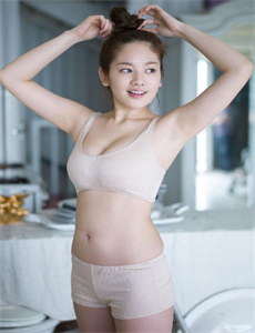 WWW韩国免费视频在线播放,女人被狂躁C到高潮喷水图片